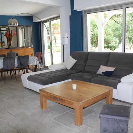 Villa Avec Piscine
