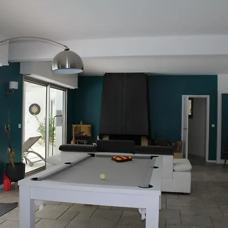 Avec Piscine * Ascain